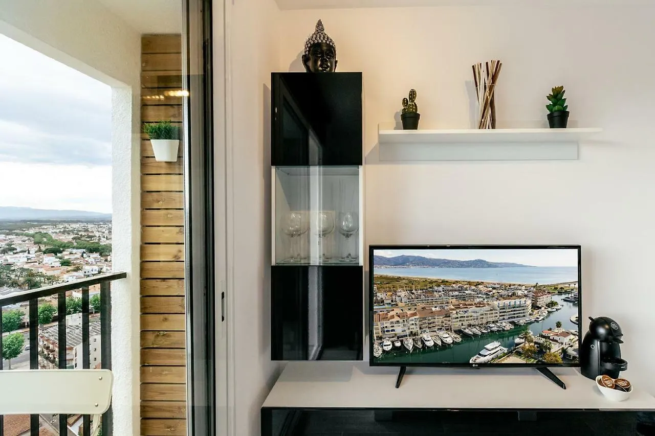 Empuria Beach D-Luxe Ampuriabrava España